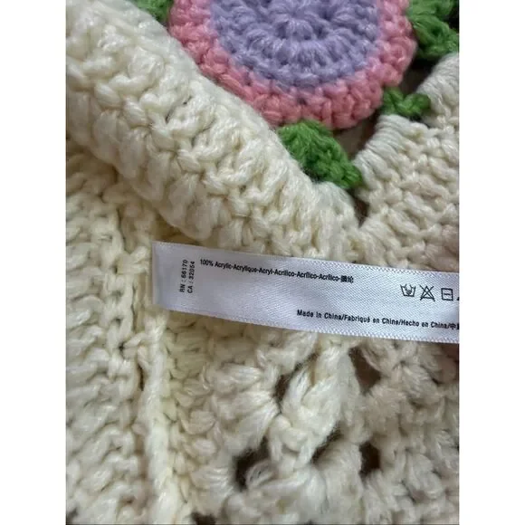 Maeve Cream Crochet Cardigan with Pink Rose Appliqués - Picture 8 of 10